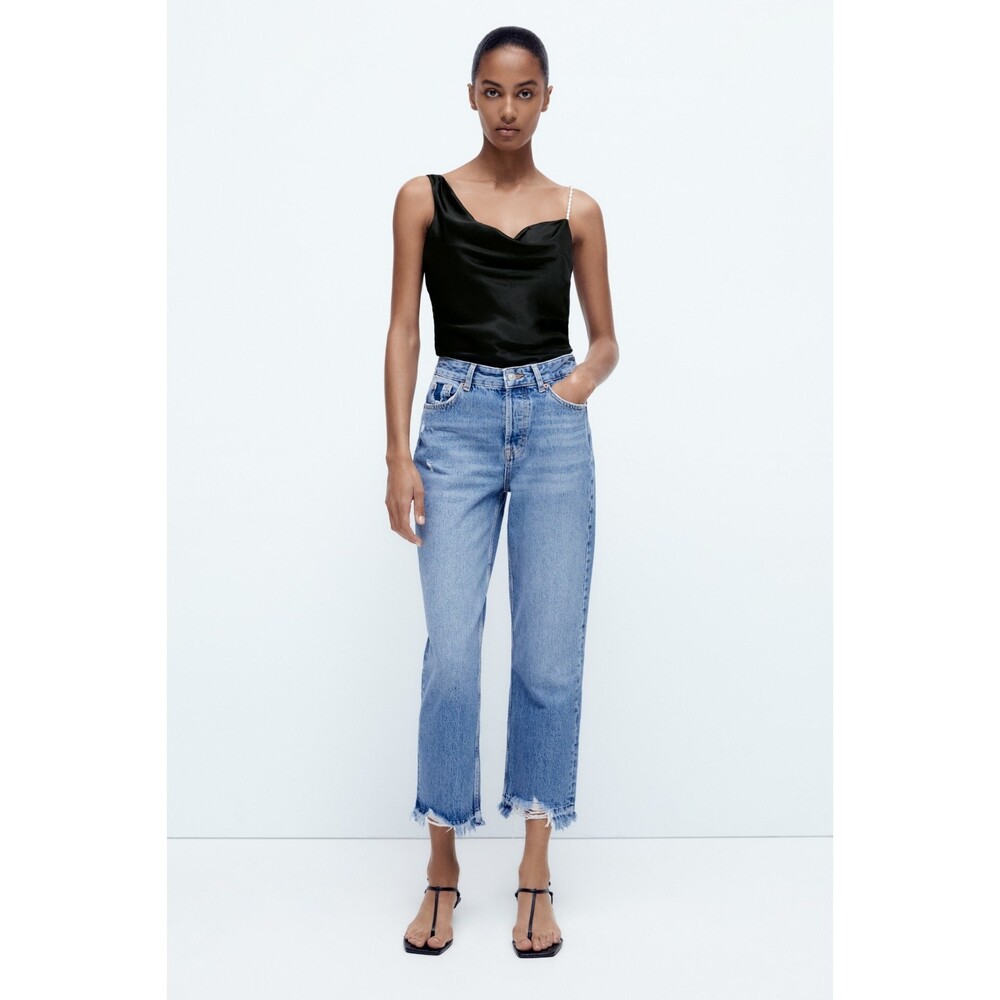 Blue Denim Zara High-Waisted Cropped Fringed Raw Hem Jeans (NWT)